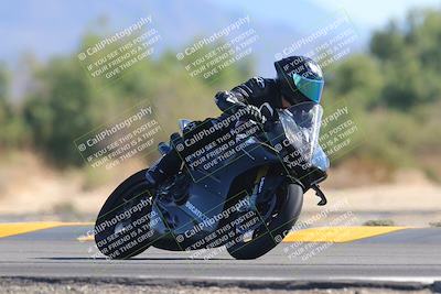 media/Nov-06-2022-SoCal Trackdays (Sun) [[208d2ccc26]]/Turn 7 Set 1 (1050am)/